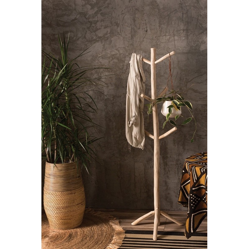 Bantha Standing Rack By Accent Decor