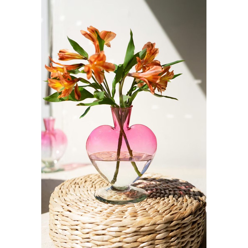 Glass Heart Vase - Ombre Pink - Large By Kalalou