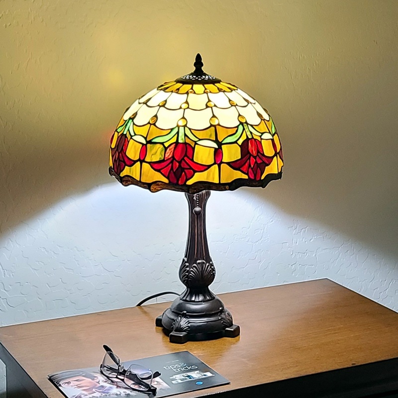 19" Tiffany Style Red Tulips Table Lamp By Homeroots