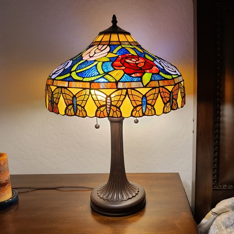 24" Stained Glass Red Roses Accent Table Lamp By Homeroots