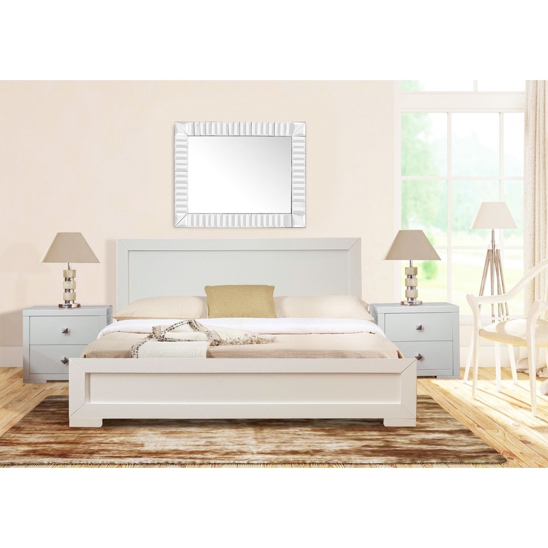 White Wood King Platform Bed By Homeroots - 397110