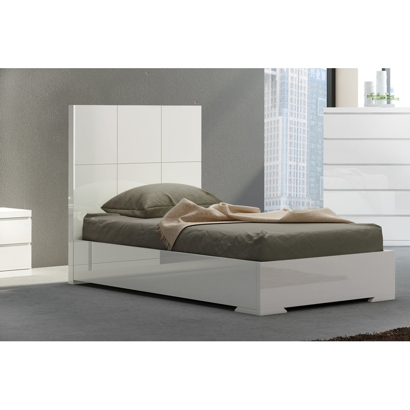 Gloss White Stainless Steel Twin Bed By Homeroots - 370628