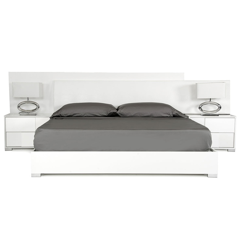 46" White Mdf And Steel Queen Bed By Homeroots