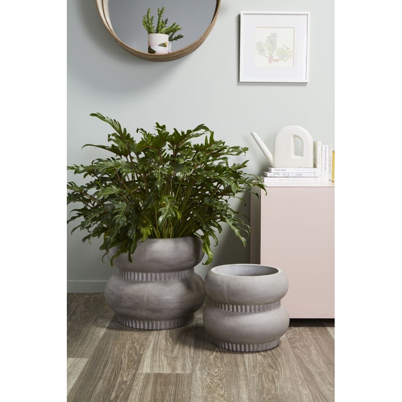 Huntington Planter 17.25" x  15.25" By Accent Decor