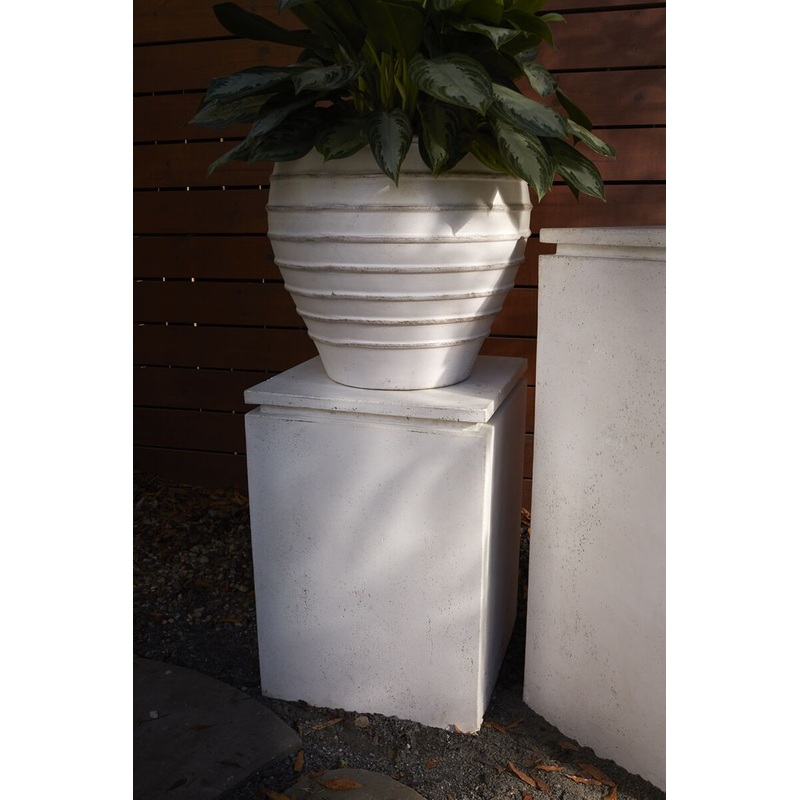 Thompson Column 19.5"x 28.5" By Accent Decor